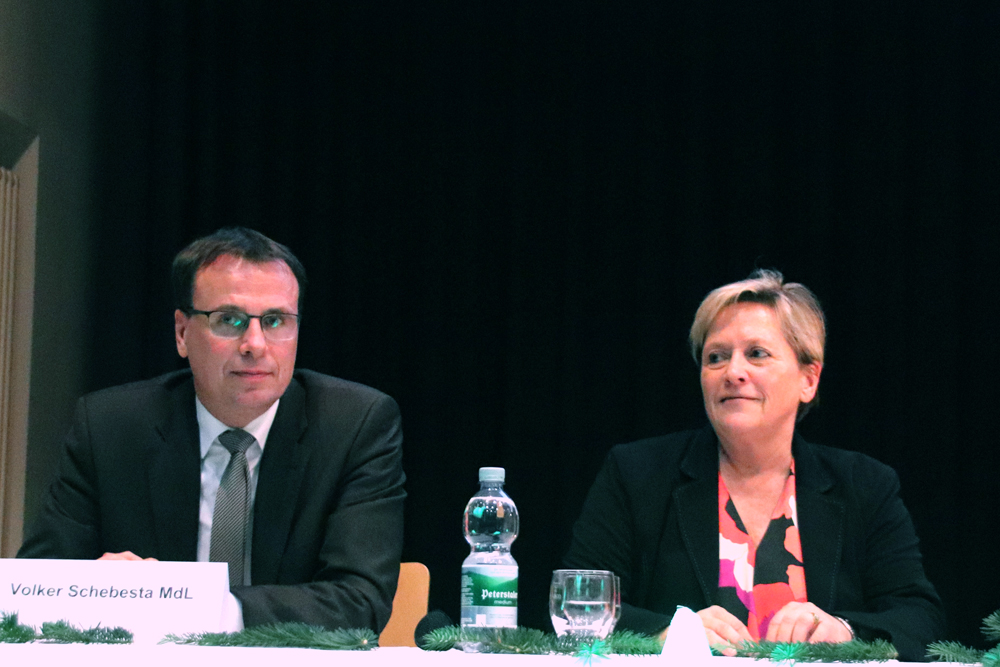 Staatssekretär Volker Schebesta und Ministerin Susanne Eisenmann